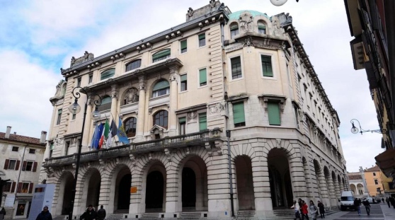 FOTO PALAZZO D'ARONCO